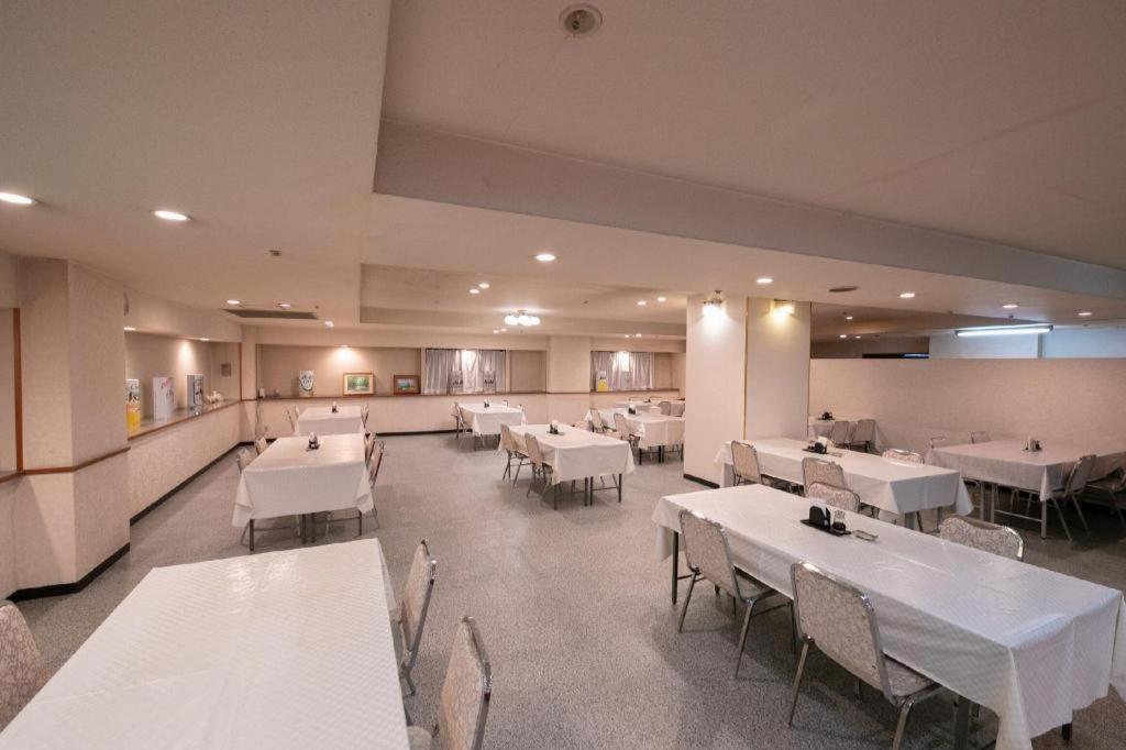 Main Hotel Мияконодзё Экстерьер фото